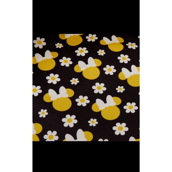 NWT Disney Minnie Mouse Daisy All-Over Print Nylon Full-Size Backpack - Picture 5 of 5